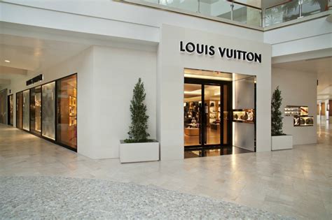 louis vuitton topanga mall|LOUIS VUITTON TOPANGA PLAZA .